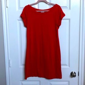 Red tee shirt dress - size medium